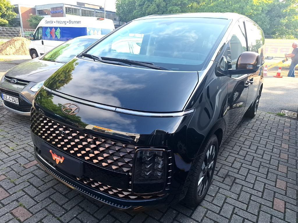 Hyundai Staria 2.2 CRDI ALLRAD Signature, 2022