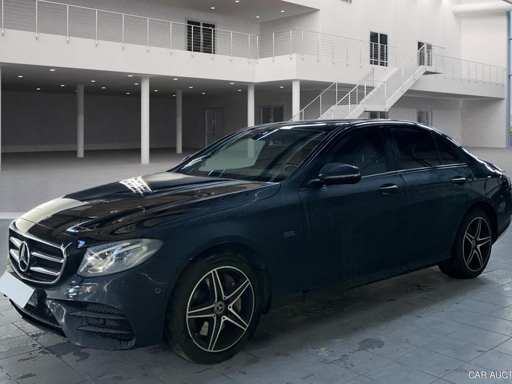 Mercedes Classe E 300 E EQPOWER 9G-TRONIC AMG LINE AMG Line, 2020