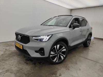 Volvo Xc40 - 2022 XC40 2.0 B3 MHEV ULTIMATE DARK DESIGN DCT, 2023
