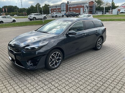 Kia Ceed SW 1.6 GDI PHEV 141 Upgrade Premium DCT UA!