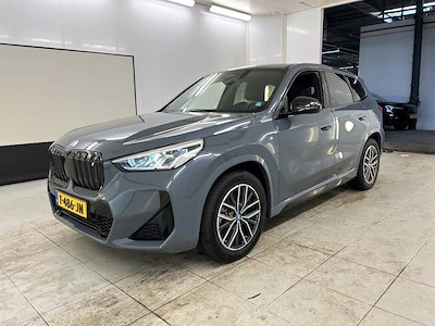 BMW IX1 xDrive30Launch Edition