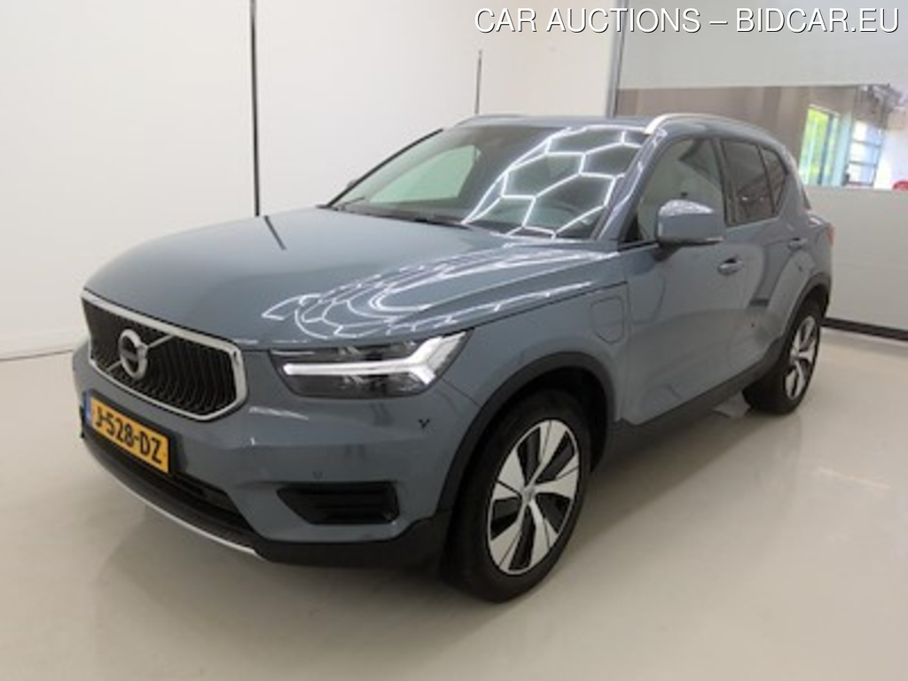 Volvo XC40 T5 Twin Engine Plug-in Hybr Momentum Pro 5d
