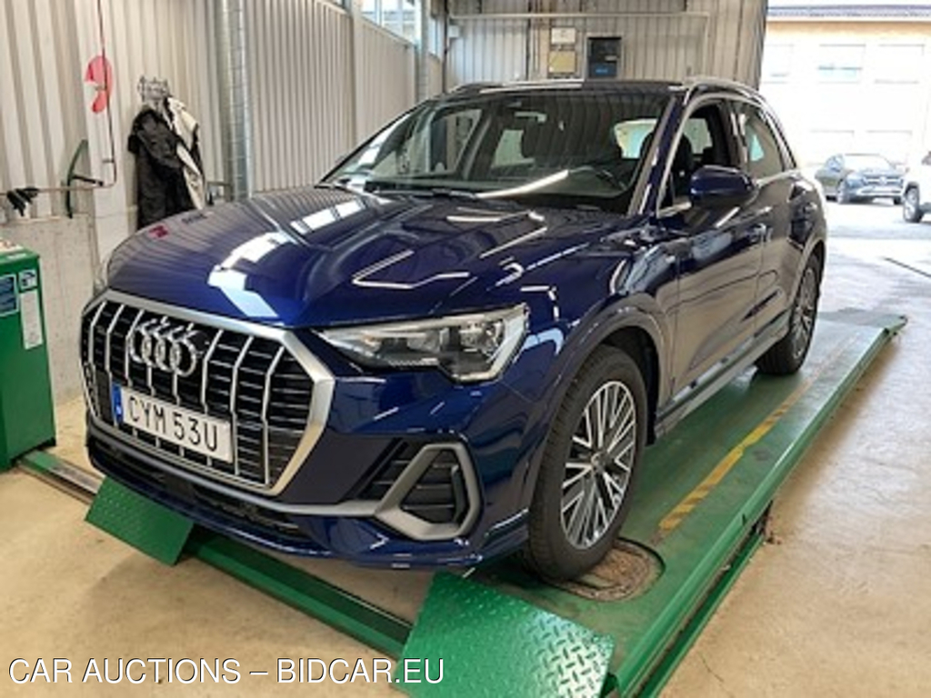 Audi Q3 40 TDI quattro S-Line Bang & Olufsen Cockpit Drag