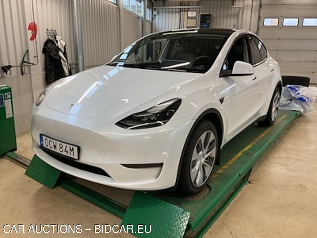 Tesla Model Y Long Range AWD