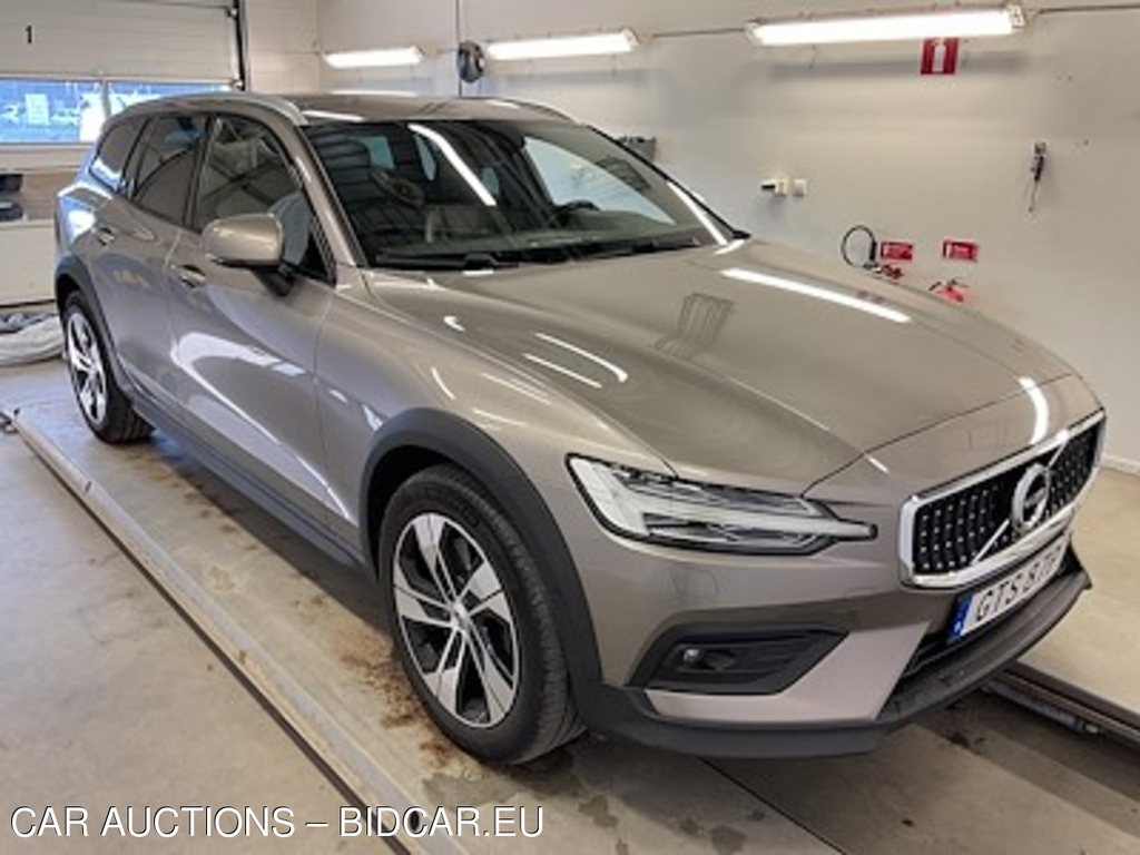 Volvo V60 cross country Cross Country D4 AWD Adv SE II Navi Pro Skinn