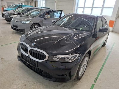 BMW Series 3 320d xDrive A 140KW