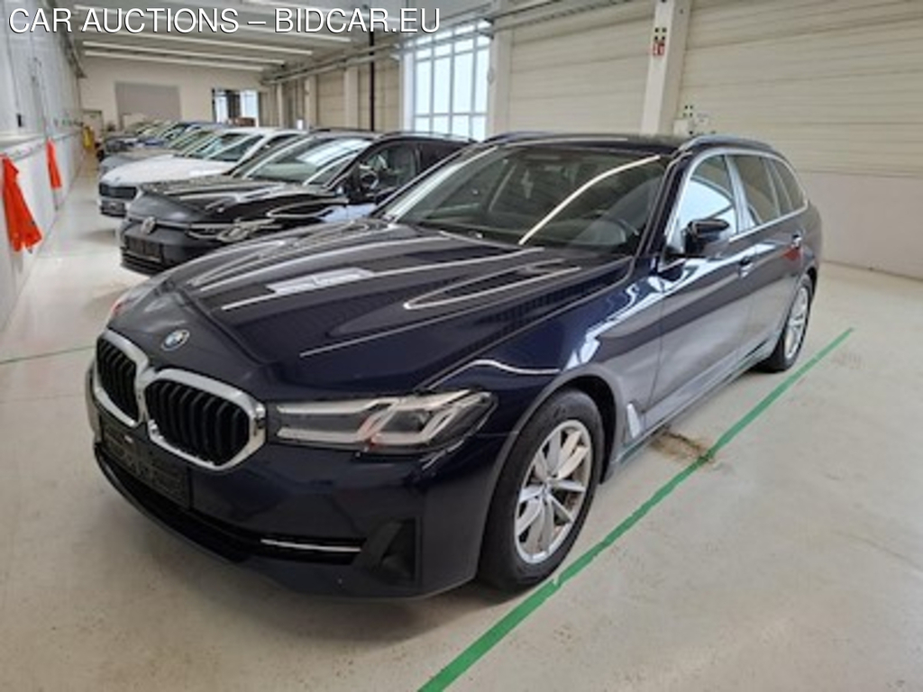 BMW Series 5 520d A xDrive Touring 140KW