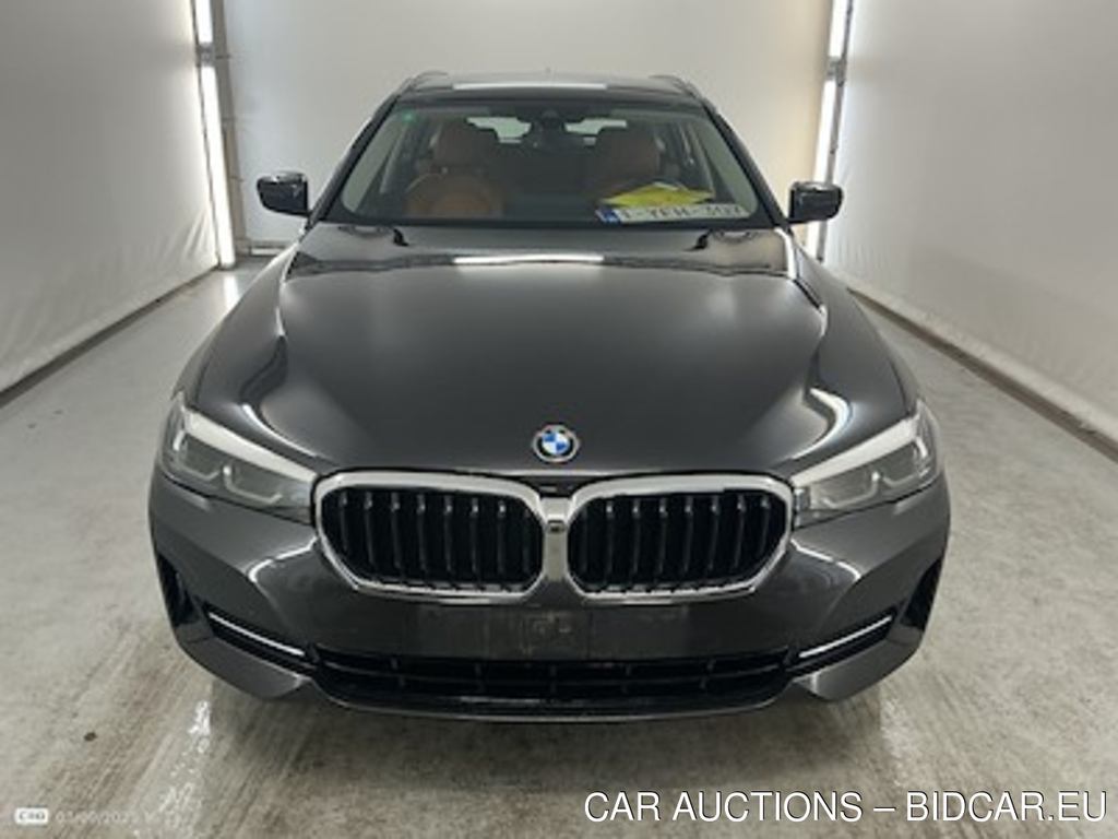 BMW 5 touring diesel - 2020 520 dA MHD