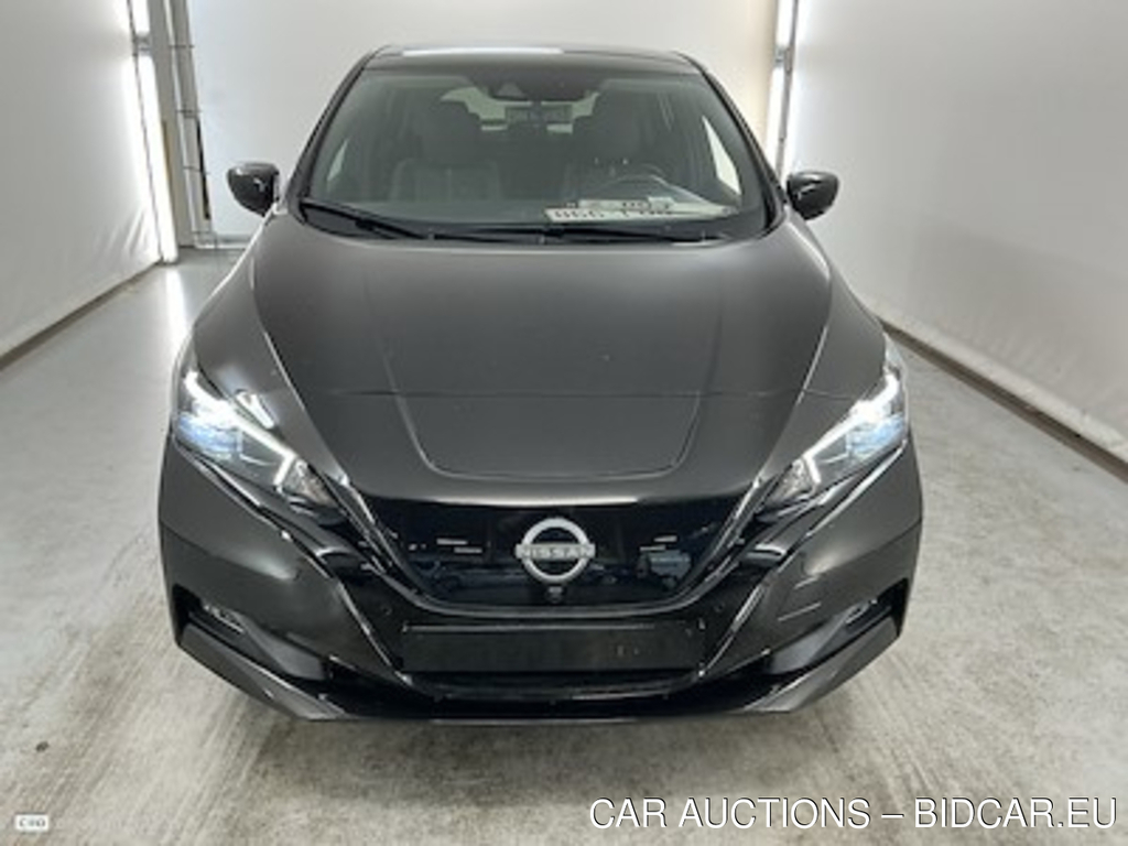Nissan LEAF BEV 40KWH TEKNA