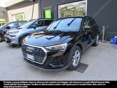Audi Q3 35 tdi quattro sport -