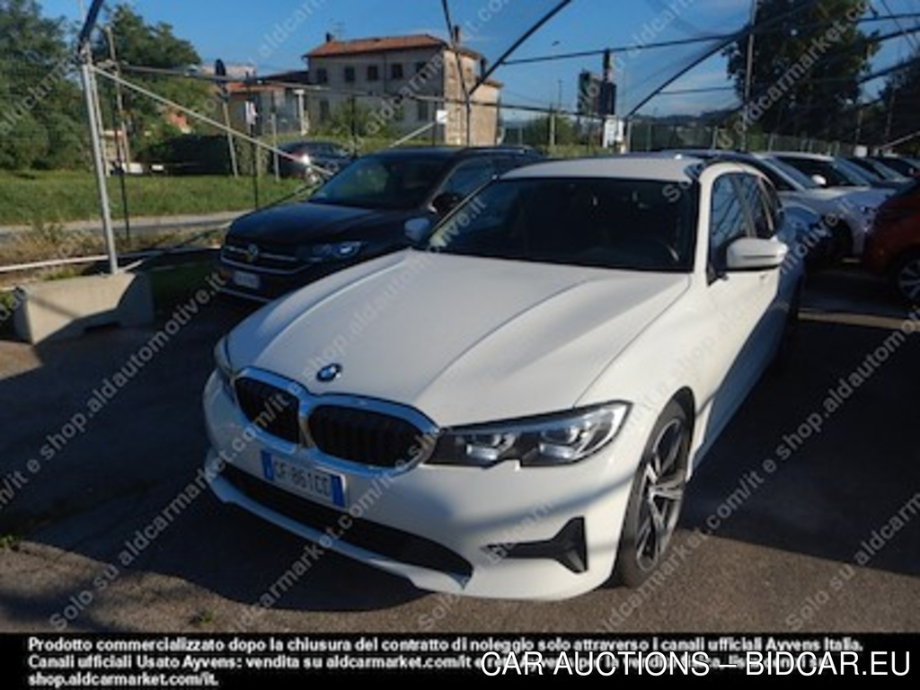 BMW series 3 SW 318d 48v -