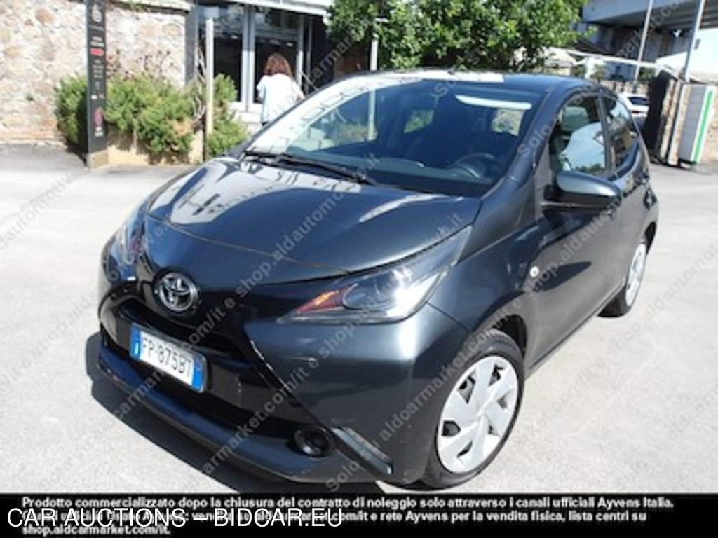 Toyota aygo PC 1.0 vvt-i x-play -