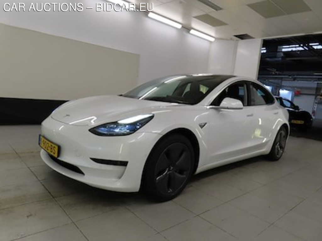 Tesla Model 3 Standard Range Plus RWD