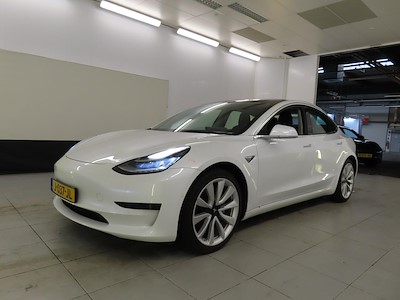 Tesla Model 3 Standard Range Plus RWD 4d