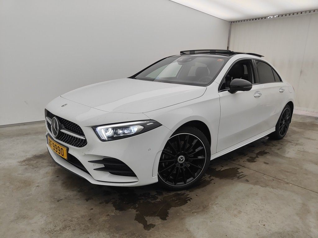 Mercedes-Benz Classe a sedan (v177) A 250 E PHEV AMG LINE, 2024