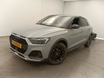 Audi A1 citycarver A1 CITYCARVER 35 TFSI S TRONIC (EU6AP), 2021