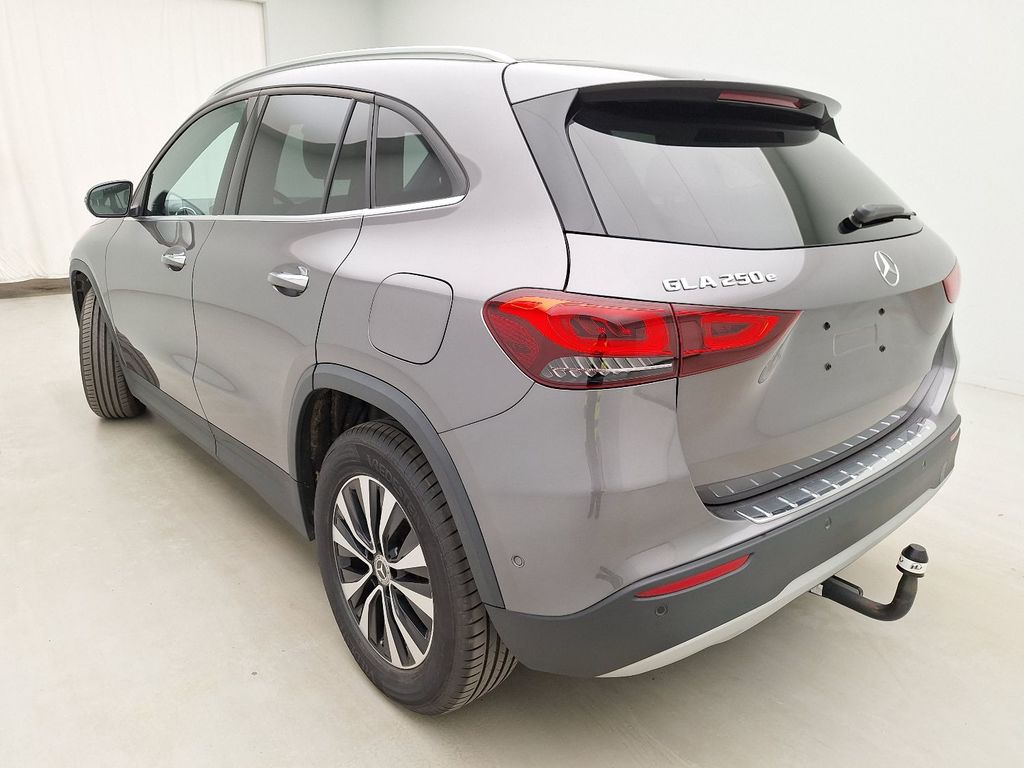 Mercedes-Benz Classe gla (h247) GLA 250 E PHEV LUXURY LINE, 2023