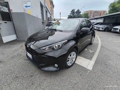 Toyota Yaris Hybrid Business MY22, 2022
