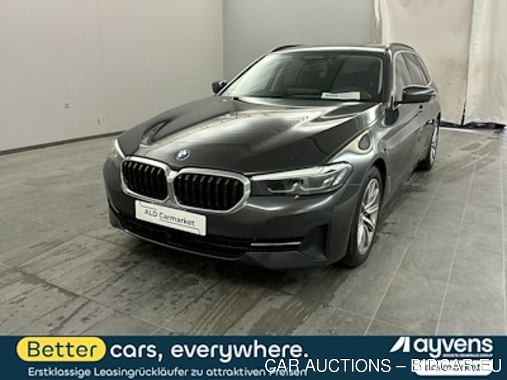 BMW 5er BMW 530d Touring Aut. Kombi, 5-turig, Automatik, 8-Gang