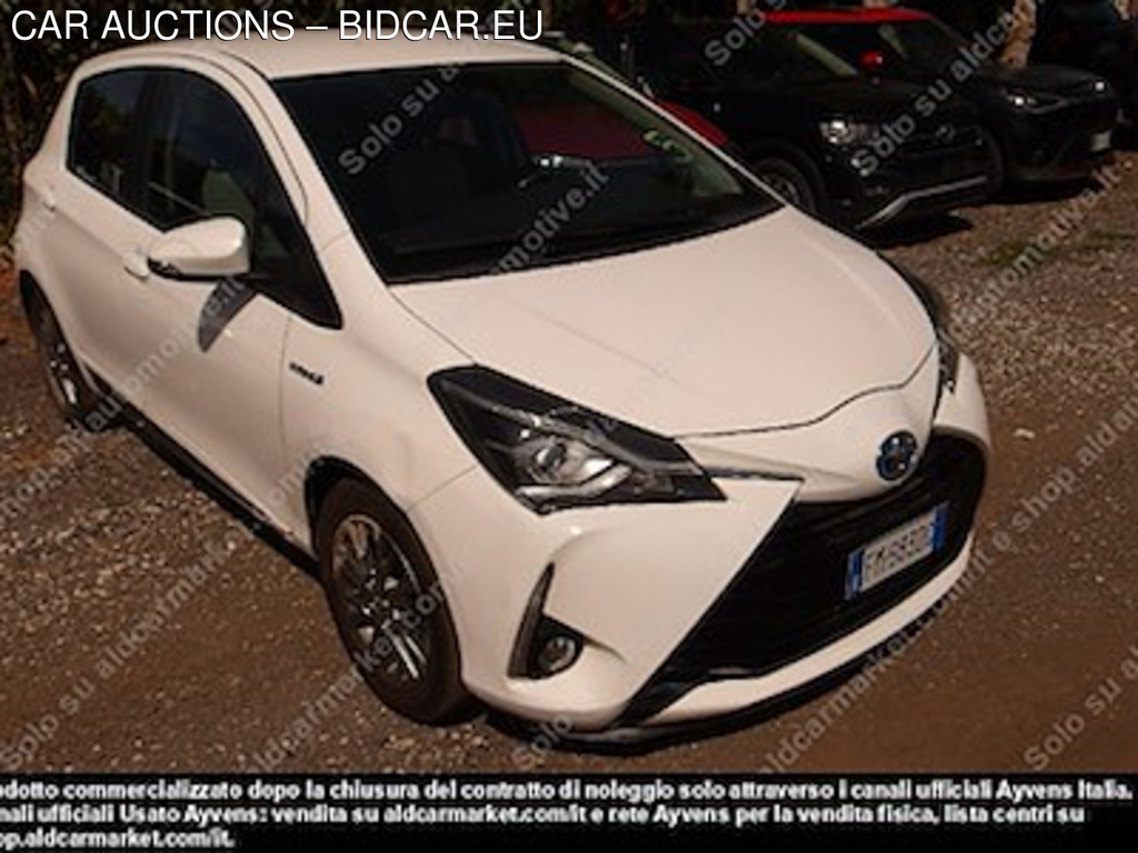 Toyota yaris 1.5 hybrid active hatchback -
