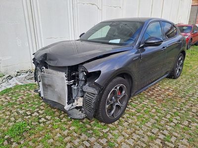 Alfa Romeo Stelvio 2023 Stelvio 2.2 t Veloce Q4 210cv auto, 2025