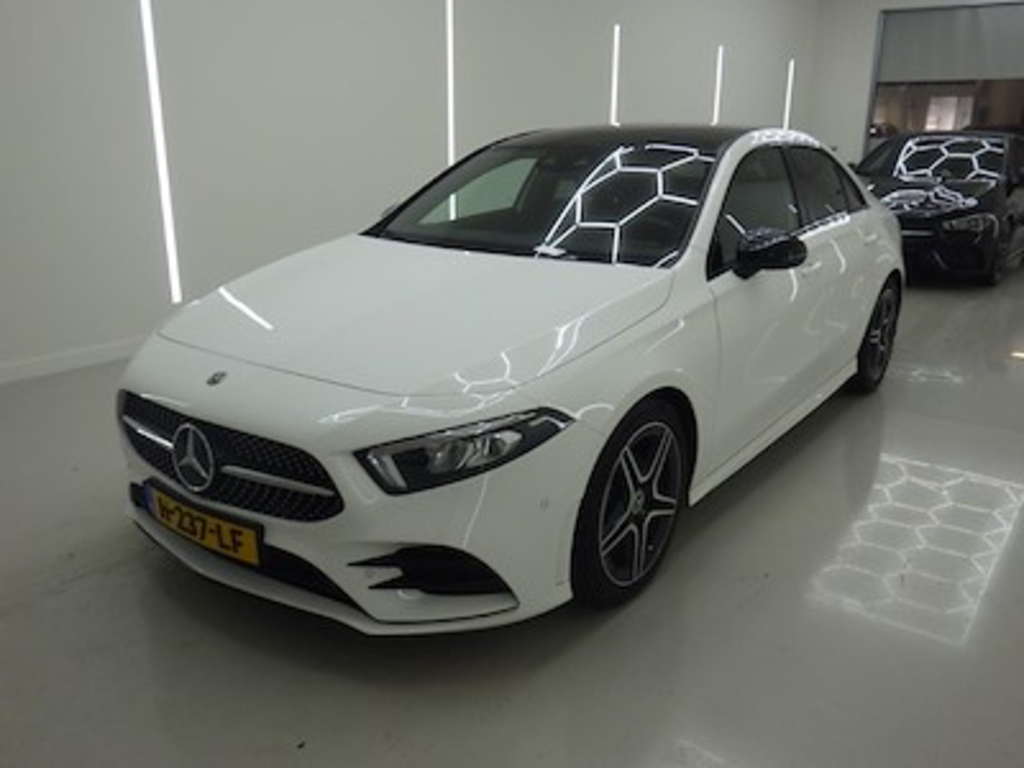 Mercedes-Benz A-klasse limousine A 180 7G-DCT Business Solution AMG 4d