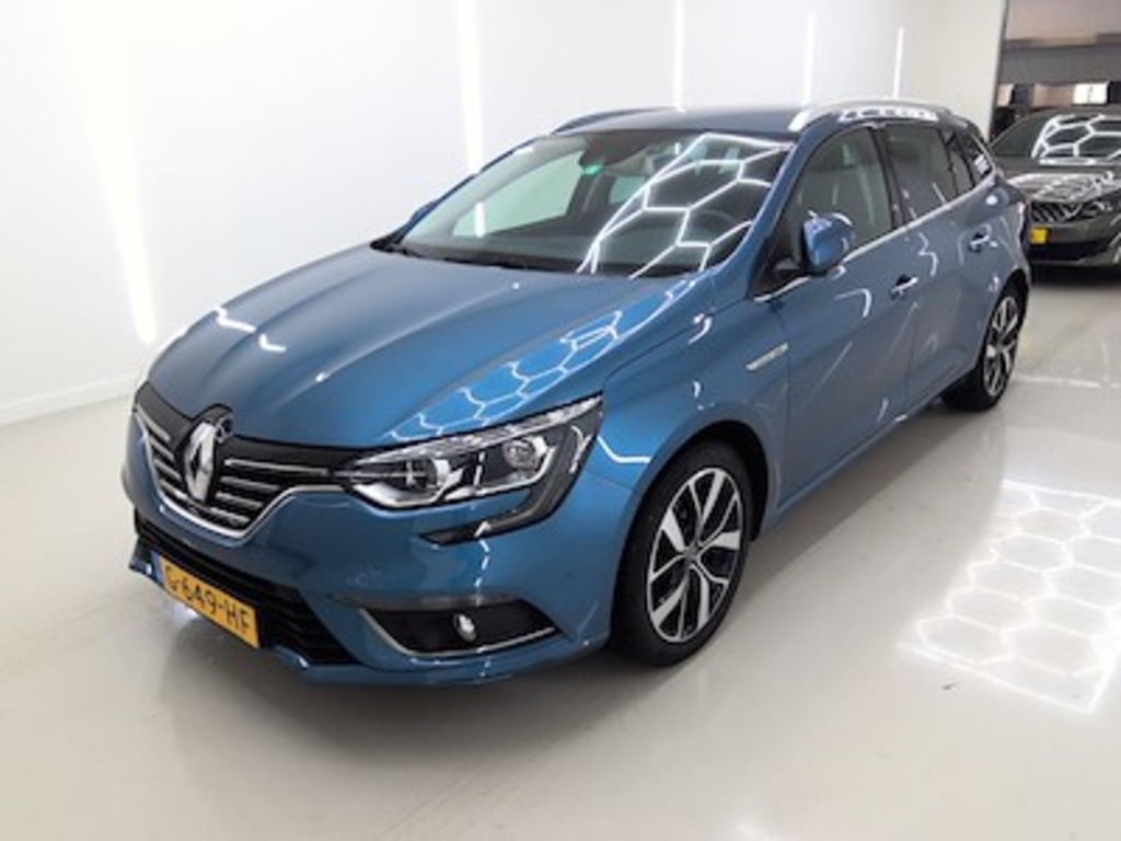 Renault Megane estate TCe 140 EDC Bose 5d
