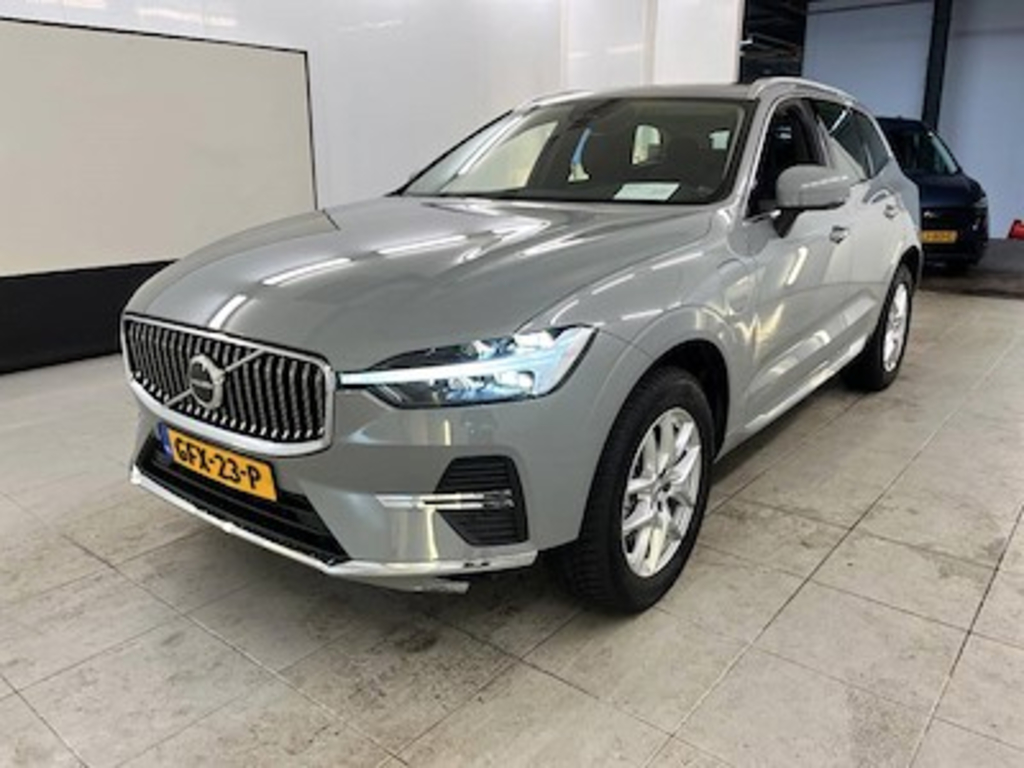 Volvo XC60 T6 AWD Plug-in hybrid Essential Edition