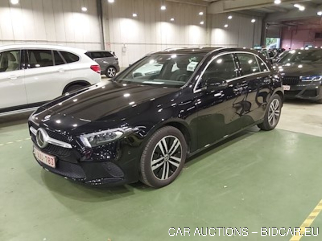 Mercedes-Benz A-Klasse 1.3 A 250 E DCT BUSINESS SOLUTION