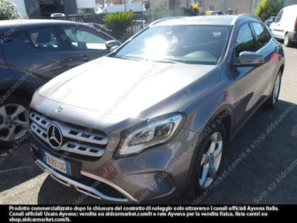 Mercedes-Benz gla gla 200 D automatic -
