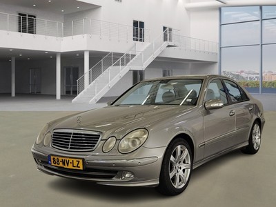 Mercedes-Benz E-KLASSE 200 K. AVANTGARDE, 2004