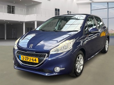 Peugeot 208 1.2 VTI ALLURE, 2014