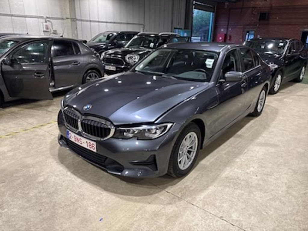 BMW 3 - 2019 318iA OPF
