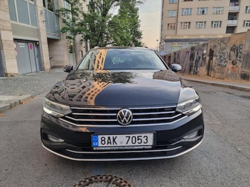 Volkswagen Passat 2.0 TDI 110kW BMT DSG Elegance Variant