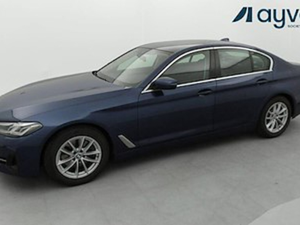 BMW 520I 184 CV Business Pack, Cuir, Attelage, LED Adaptatifs, Volant chauffant