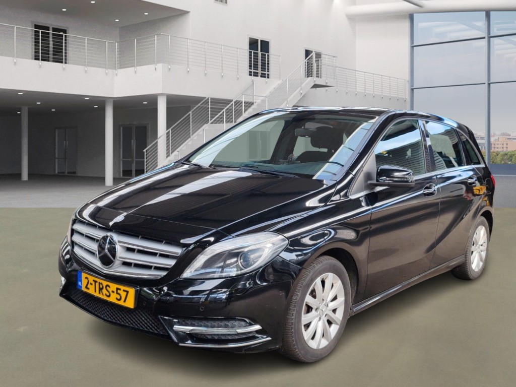 Mercedes-Benz B-klasse 180 AMBITION, 2014