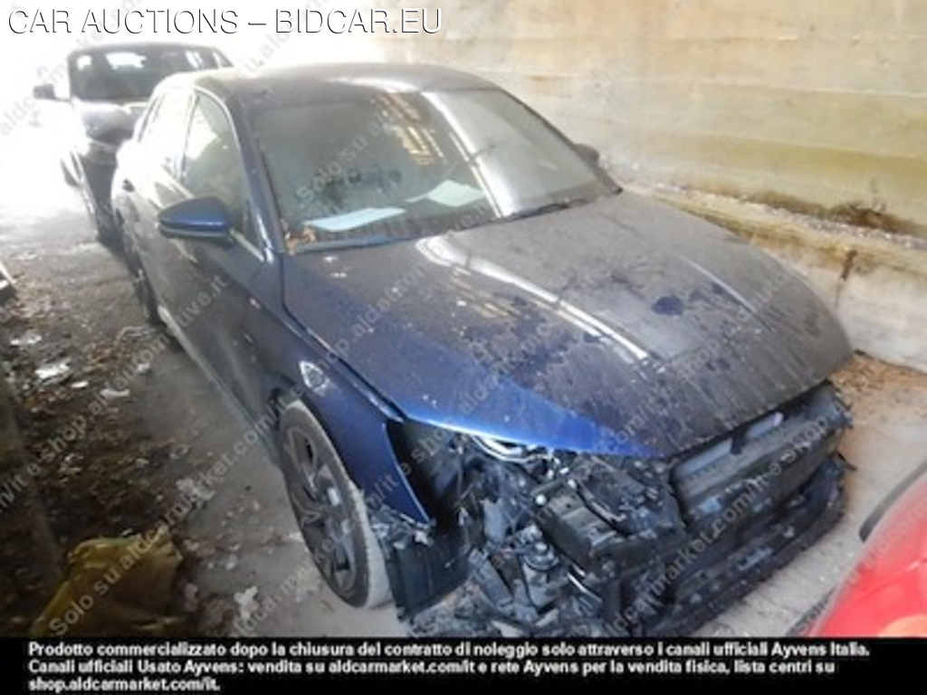 Audi A3 30 tfsi S tronic -