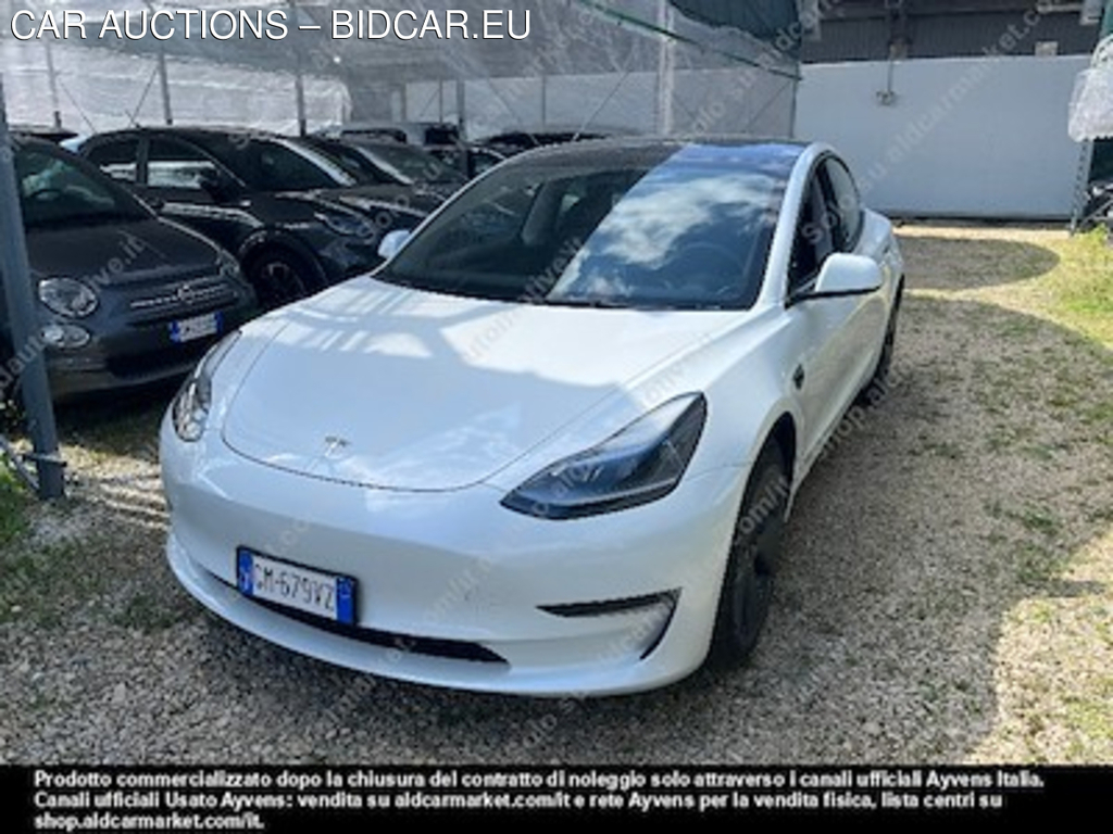 Tesla model 3 75 kwh long -