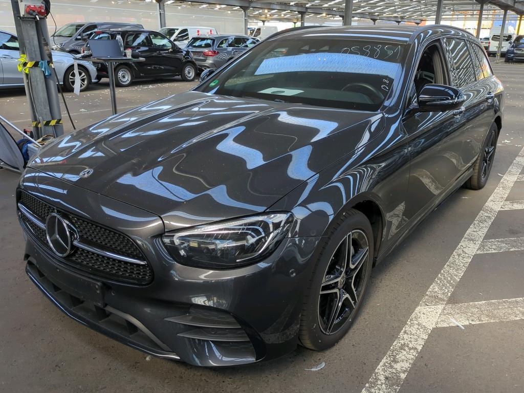 Mercedes-Benz E 300 E T 9G-TRONIC AMG Line, 2022