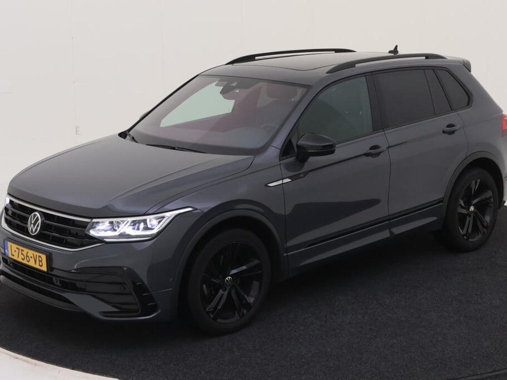 Volkswagen Tiguan 1.5 TSI 150PK DSG R-LINE BUSINESS+ MULTIMEDIA WINTER PANO TREKHAAK, 2021