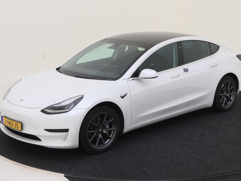 Tesla Model 3 STANDARD PLUS RWD, 2020