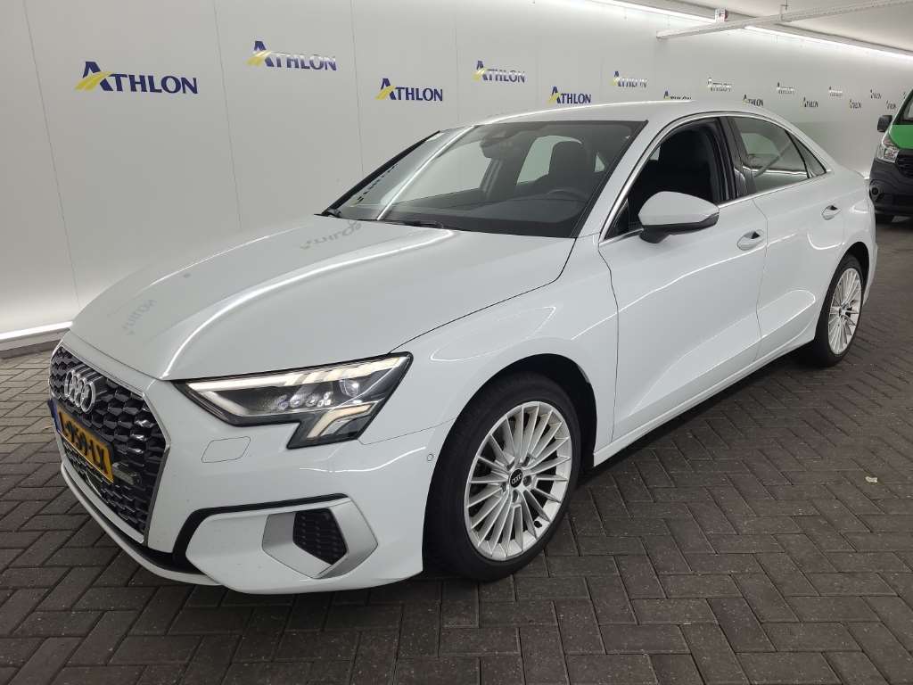 Audi A3 Limousine 30 TFSI S TRONIC BUSINESS EDITION 4D 81KW, 2021