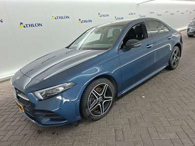Mercedes A-klasse limousi A 250 E 8G-DCT BUSINESS SOL AMG LIMITED 4D 160KW, 2021