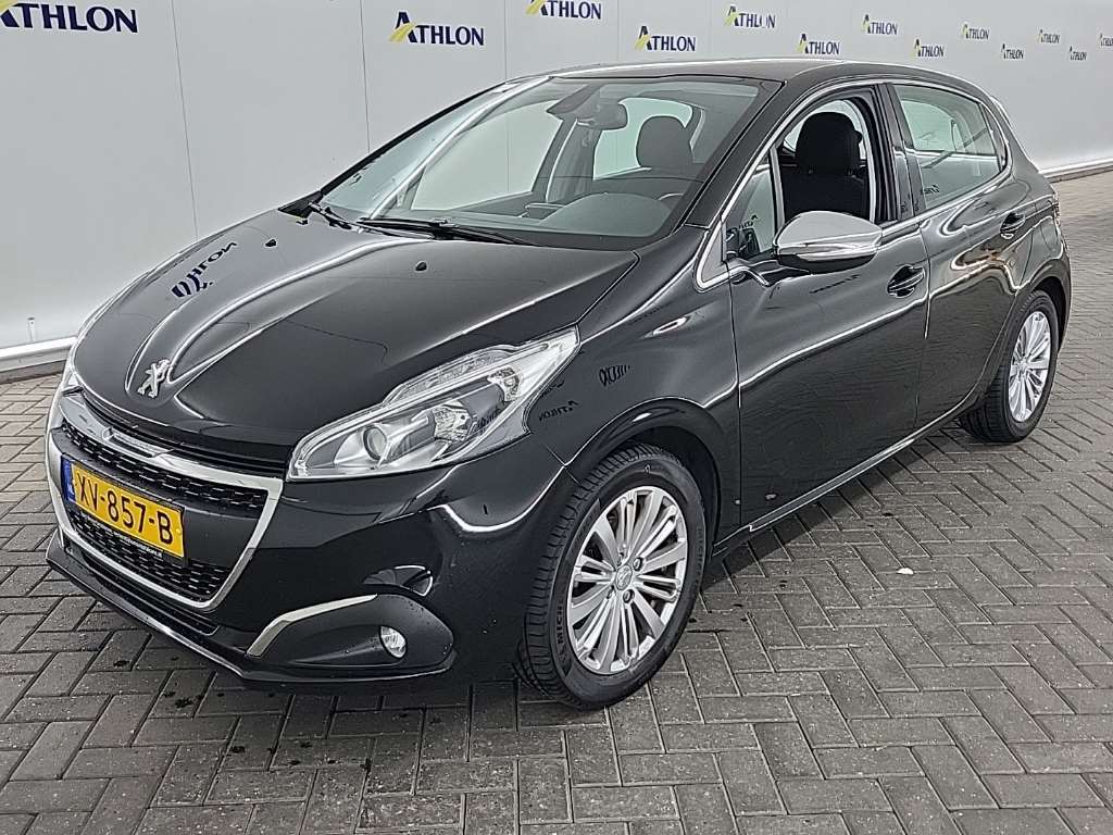 Peugeot 208 BLUE LEASE ALLURE 1.2 PURETECH 82 5D 60KW, 2019