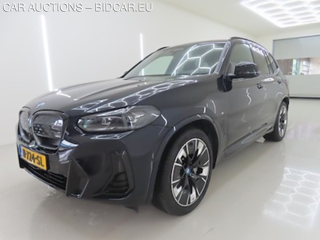 BMW Ix3 80kWh High Executive 5d