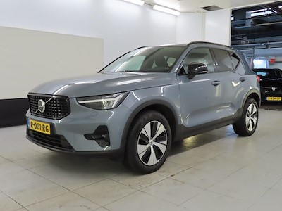 Volvo XC40 B3 automaat Plus - Dark 5d