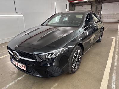 Mercedes A-klasse limousi A-KLASSE LIMOUSINE A 250 E BUSINESS LINE (PHEV) 160KW/218PK 4D/P AUTO-7, 2023