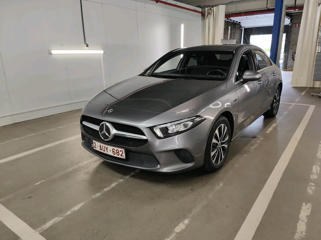 Mercedes A-klasse limousi A-KLASSE LIMOUSINE A 250E BUSINESS SOLUTION (PHEV) 160KW/218PK 4D/P AUTO-8, 2021