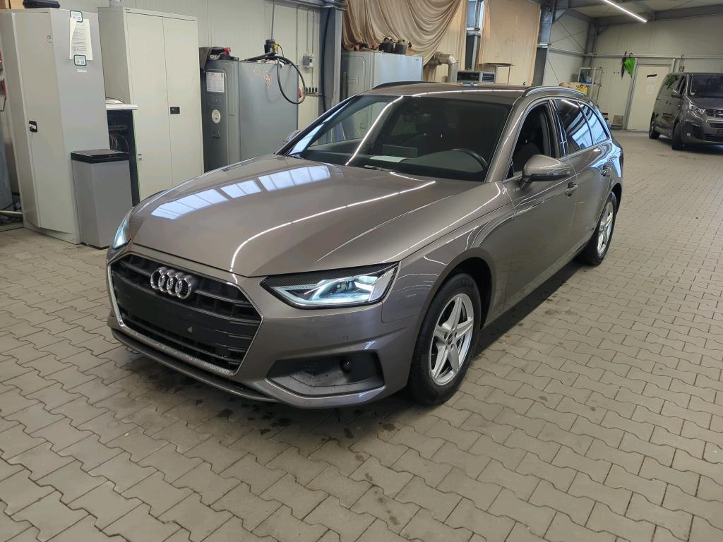 Audi A4 AVANT 30 TDI S TRONIC, 2021