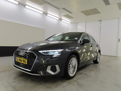 Audi A3 limousine 35 TFSI S tronic Business edition 4d